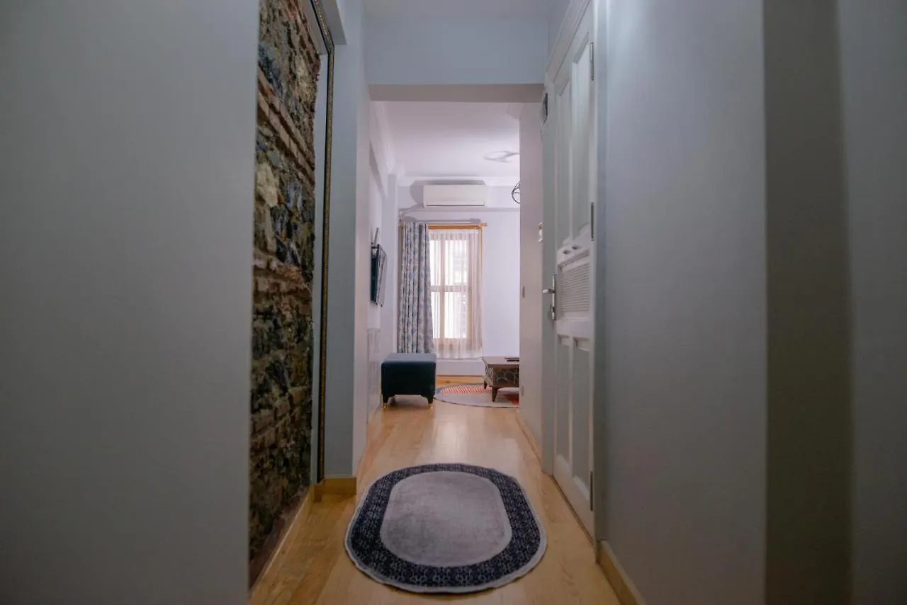 Linardi Apartment Istanbul