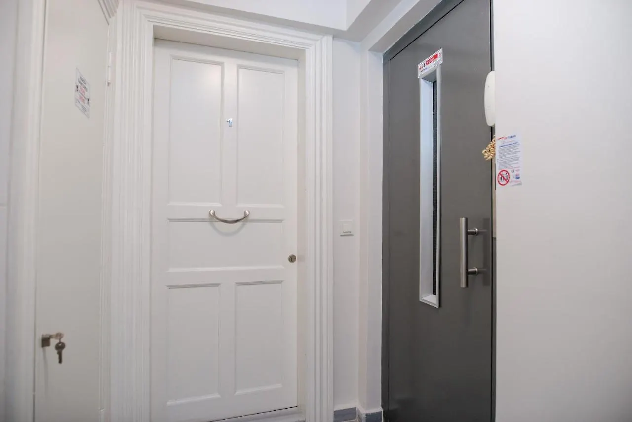 Linardi Apartment Istanbul